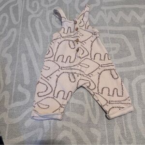 Zara 0-3m Cream and Brown Elephant Overalls